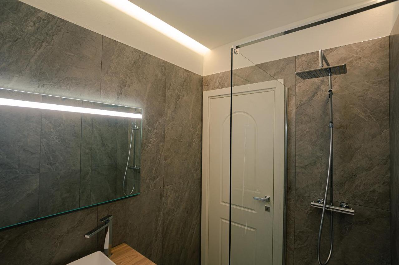 Verona Centre Suite - Royal Welcome Exterior foto